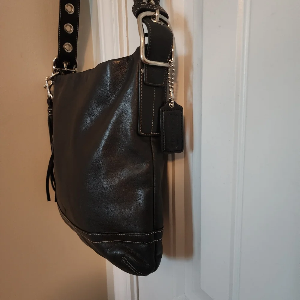 All leather coach crossbody - Picture 4 of 10